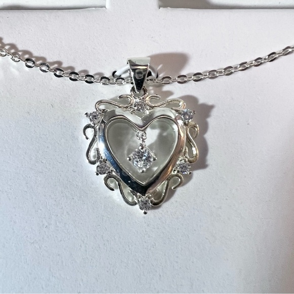 Silver Plated Heart Diamond Center Necklace NIB - Picture 2 of 6